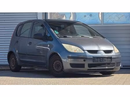 Mitsubishi Colt 1.1 75 Inform