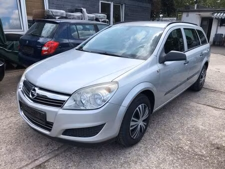 Opel Astra 1.4 90 Selection
