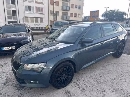 Škoda Superb 2.0 TDI 150 Active 2