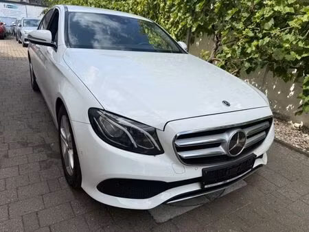 Mercedes-Benz Classe E E 300 2.0 245