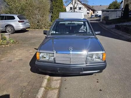 Mercedes-Benz 190 2.0