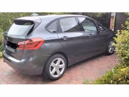 BMW Série 2 218i 1.5 136