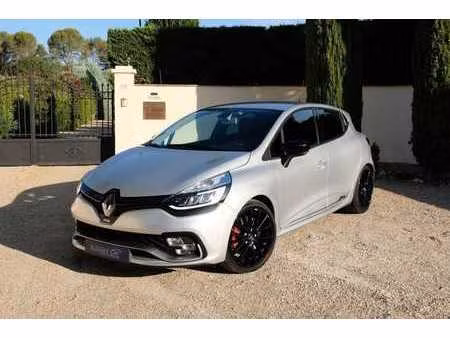 Renault Clio RS Trophy 1.6 T 220