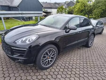 Porsche Macan 2.0 252 4x4