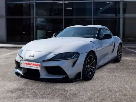 Toyota Supra Dynamic
