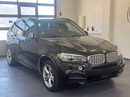 BMW X5 35d 3.0 381