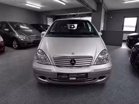 Mercedes-Benz Classe A A 160 1.6 102 Avantgarde