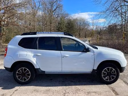 Dacia Duster 1.2 TCe 125 Black Shadow