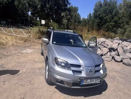 Mitsubishi Outlander 2.0 136 ES Sport 4x4