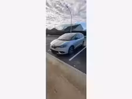 Renault Scénic 1.7 dCi 150 Initiale Paris