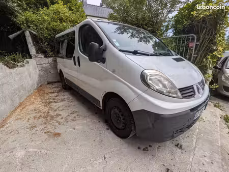 Renault Trafic 1.9 dCi 90