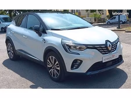 Renault Captur E-Tech 1.6 145 Initiale Paris