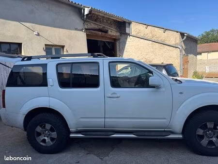 Nissan Pathfinder 2.5 dCi 171 4x4