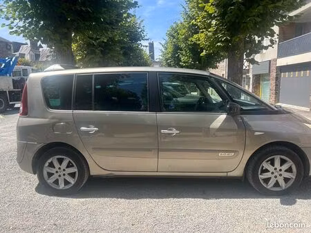 Renault Espace 2.0 dCi 130