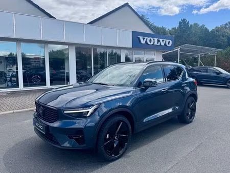 Volvo XC40 B3 2.0 163 Black Edition