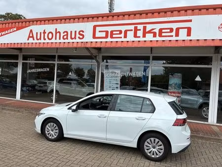 Volkswagen Golf 1.0 TSI 110 Base