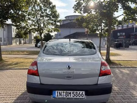 Renault Mégane 1.4 98