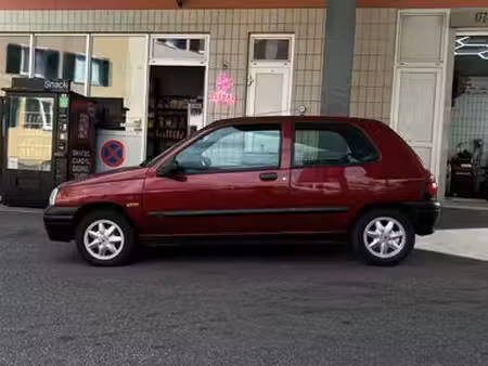 Renault Clio 1.2 60 RN