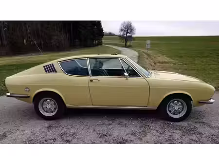 Audi 100 