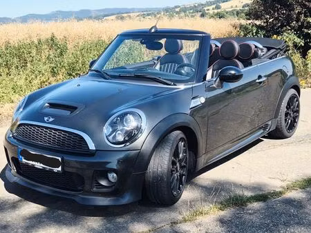 Mini Cabrio John Cooper Works 1.6 211