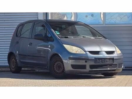 Mitsubishi Colt 1.1 75 Inform