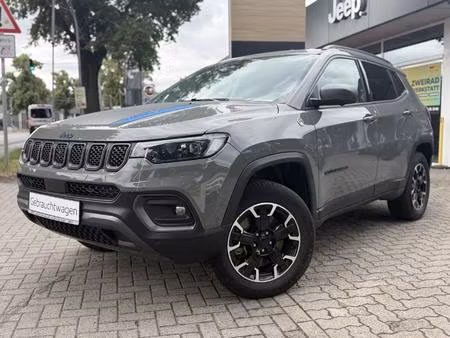 Jeep Compass 4XE 1.3 240 Trailhawk 4x4