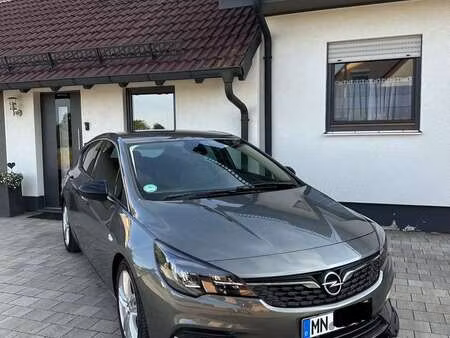 Opel Astra 1.2 145 Elegance