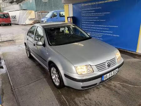 Volkswagen Bora 1.6 105