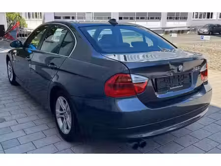 BMW Série 3 325i 218