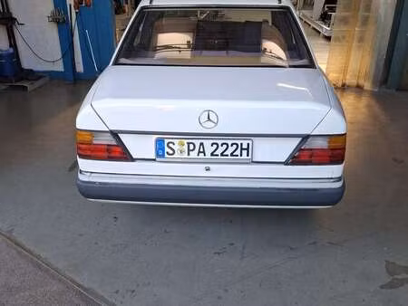 Mercedes-Benz Classe E 200