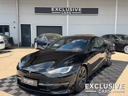Tesla Model S 670 4x4