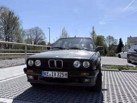 BMW Série 3 325i
