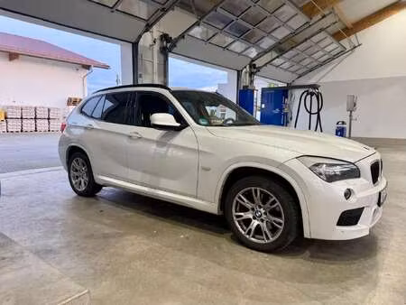 BMW X1 20i 2.0 184