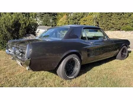 Ford Mustang 