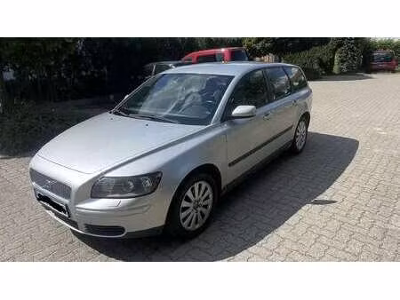 Volvo V50 2.4 140