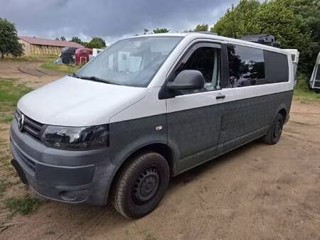 Volkswagen Transporter T5 2.0 TDI 114