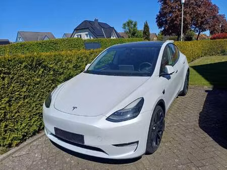Tesla Model Y Performance 4x4