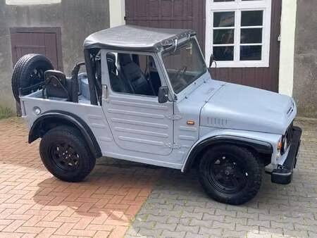 Suzuki LJ