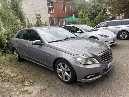 Mercedes-Benz Classe E E 220 2.1 CDI 170 Elegance