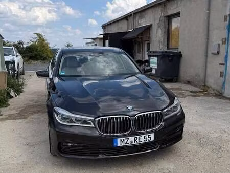 BMW Série 7 730d 3.0 265