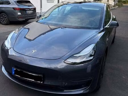 Tesla Model 3 Grande Autonomie