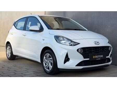 Hyundai i10 1.0 67