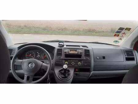 Volkswagen Transporter T5 2.0 TDI 140