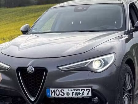 Alfa Romeo Stelvio 2.2