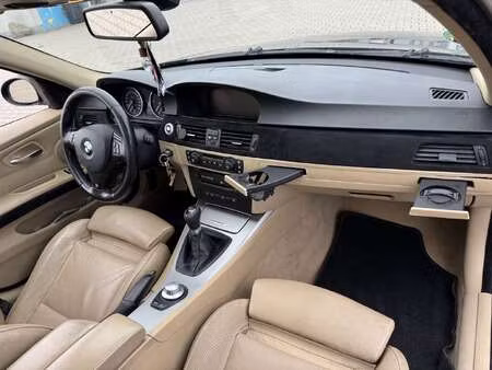 BMW Série 3 330d 3.0 231