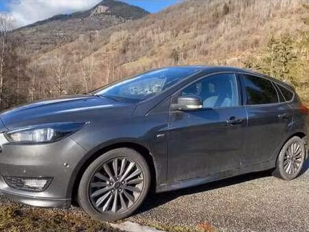 Ford Focus 1.5 TDCi 120 ST Line