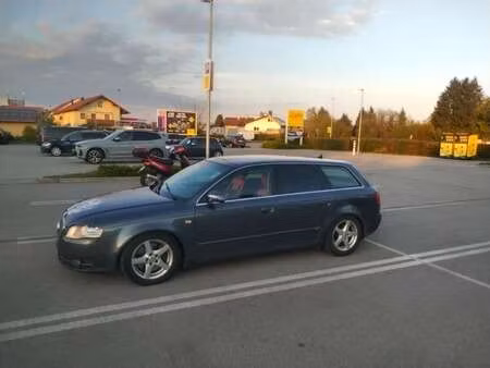 Audi A4 V6 2.5 TDI 163