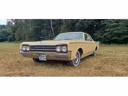 Oldsmobile Delta 88 