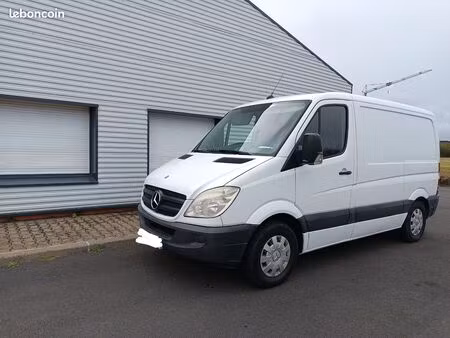Mercedes-Benz Sprinter 211 109