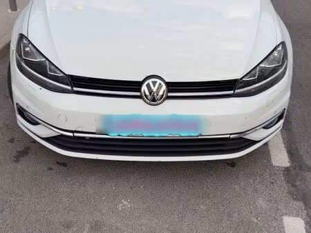 Volkswagen Golf TSI 150